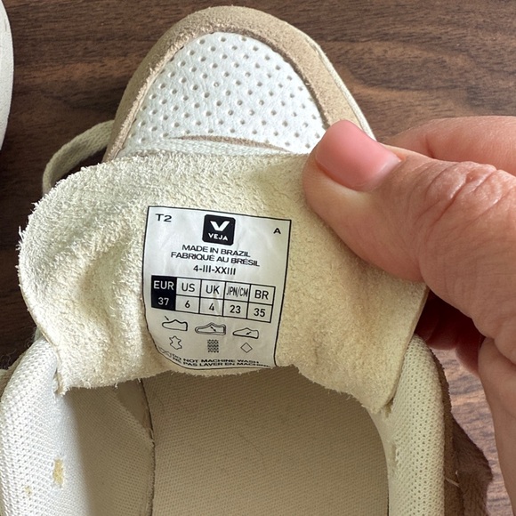 Tan and Cream Sneakers - Picture 4 of 6